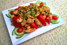 Gà xào hạt điều